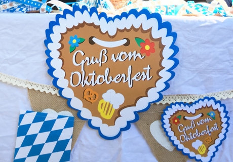 Für echtes Wiesn-Gefühl gibt`s den Gruß vom Oktoberfest